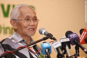 [NEW UPDATE] Taib Confession Video: Google Maps Reveals Sarawak's Deforestation 