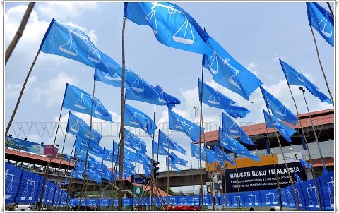 Perang Bendera Kreatif PRU13