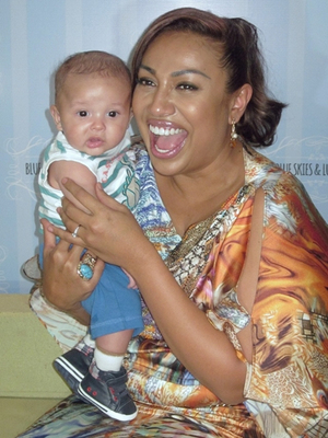 Say Hi Kepada Anak Ning Baizura: Ryan Sky Dalton!