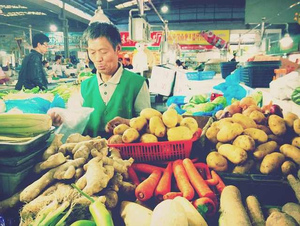 Chinese Tsunami: Malay Groups' Call To Boycott Chinese Business Will Hurt The Country