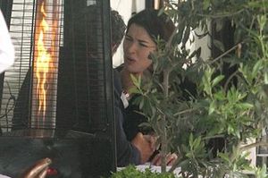[PICTURES] Nigella Lawson Strangled in Public. Why Didn't Anyone Help?