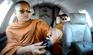 [VID] Thailand Is Not Happy With These Monks On A Private Jet
