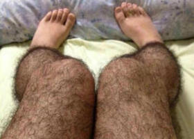 [PHOTOS] Hairy Legs That Keep Perverts (and More) Away